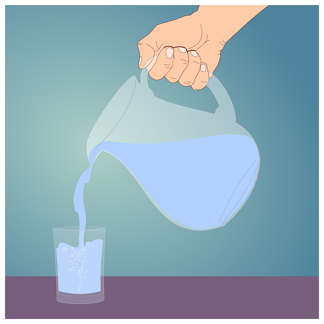 voda ze džbánu